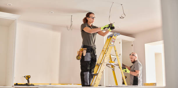 Best Affordable Emergency Electrician  in Gresham Park, GA